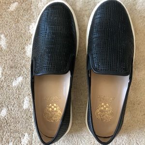 Vince Camuto (W)Becker Embossed SlipOn Sneakers